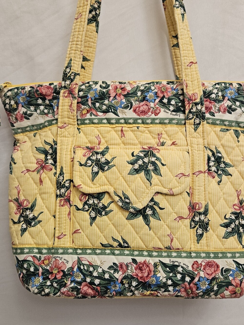 Vera Bradley Villager Hope Lily of the Valley Yellow Quilted Floral Tote Bag Vtg - Picture 3 of 16